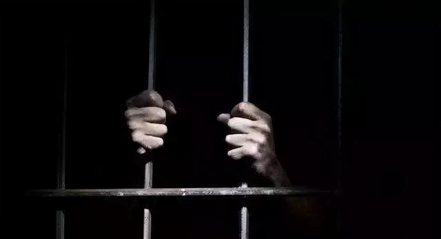 诈骗罪坐牢出来无力偿还怎么办(“以刑促民”能让“诈骗型老赖”还钱吗？)