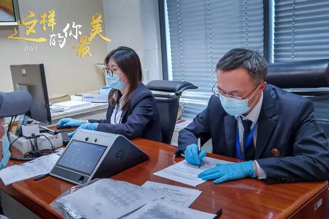 律图法律咨询靠谱吗我以交给律图法律资询费19.80元(劳动最光荣，这样的你最美（一）)