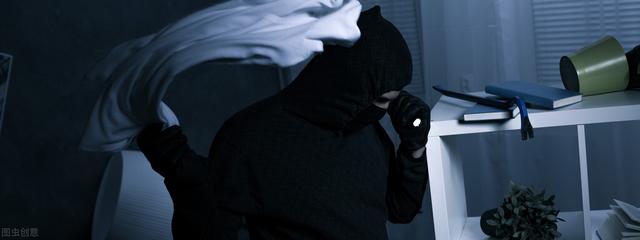 盗窃罪被判刑还要罚款吗(出狱后又犯盗窃罪，会受到怎样的处罚？)