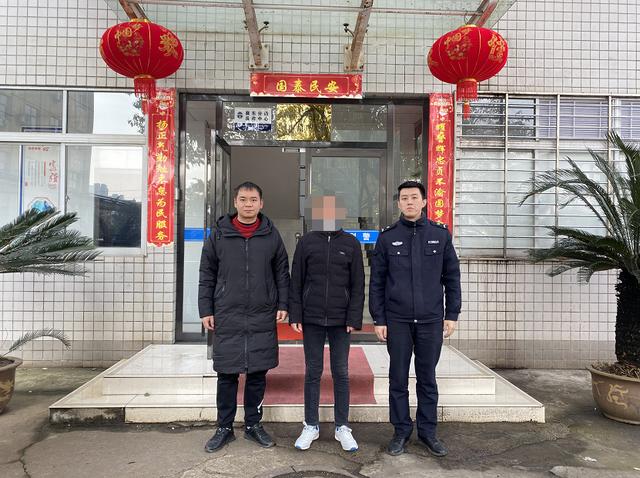 盗窃50块钱警察会管吗(贼手伸向摇摇车！男子盗走50元硬币换来5日拘留)